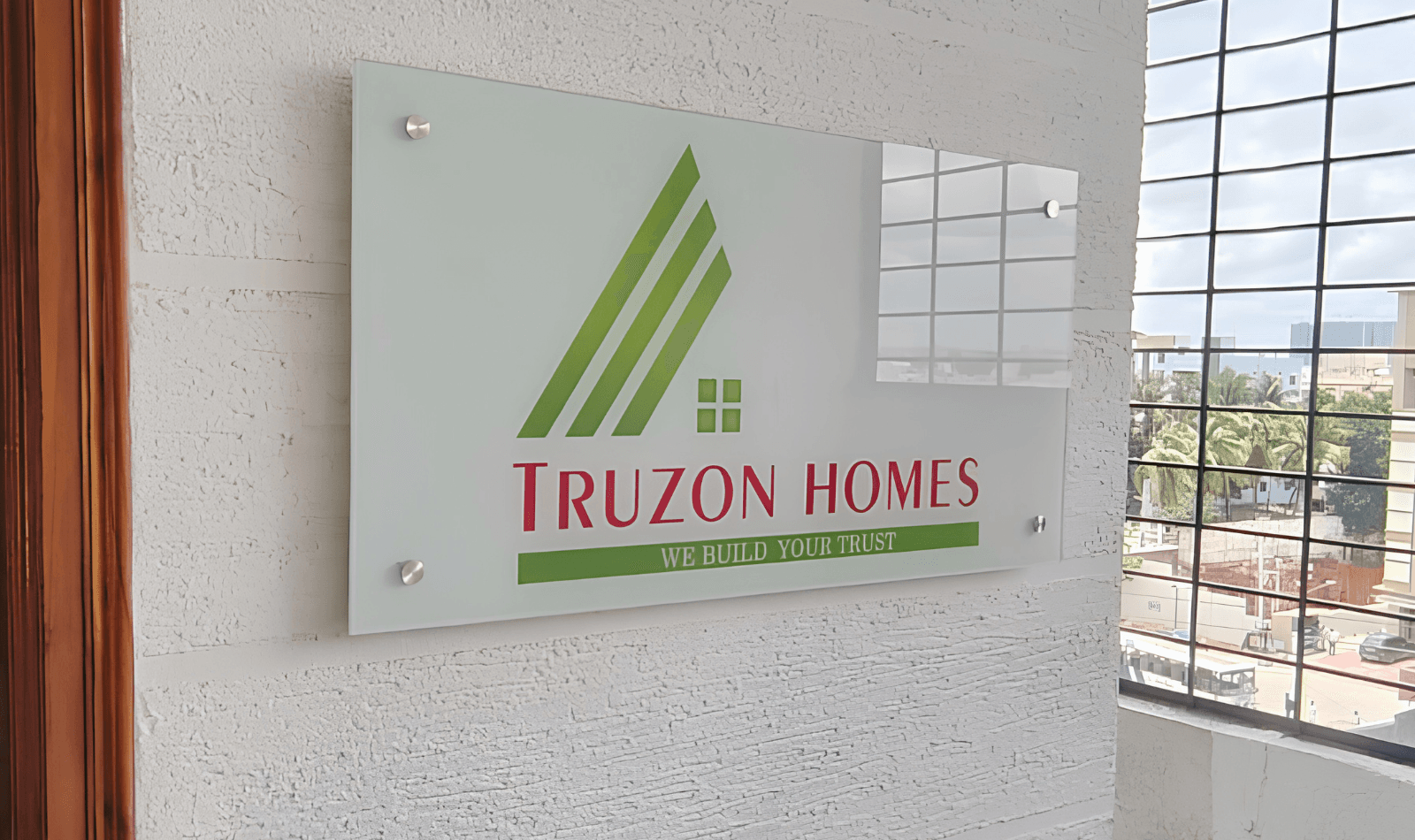 Truzon Homes leadership and site team